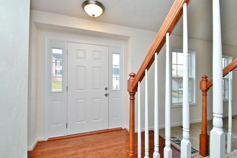 213 Edgemont Dr, Salem, VA 24153 photo 2