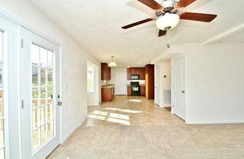 213 Edgemont Dr, Salem, VA 24153 photo 9