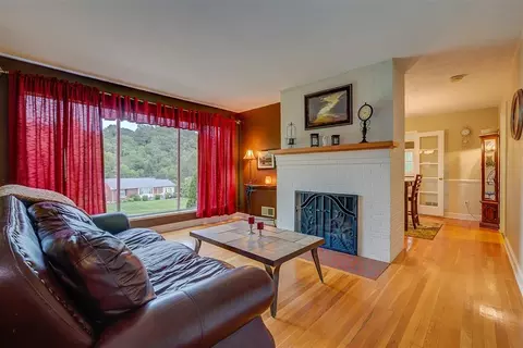 6924 Brookview Rd, Roanoke, VA 24019 photo 3