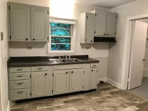 1899 S Carpenter Dr, Covington, VA 24426 photo 7