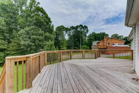 100 Brightview Ct, Goodview, VA 24095 photo 12