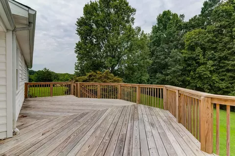 100 Brightview Ct, Goodview, VA 24095 photo 13