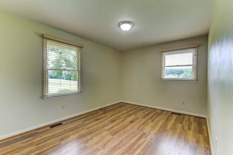 100 Brightview Ct, Goodview, VA 24095 photo 18