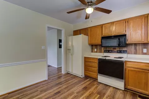 100 Brightview Ct, Goodview, VA 24095 photo 8