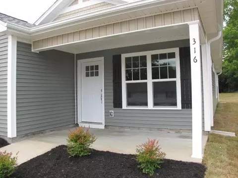 316 E Augusta Ave, Vinton, VA 24179 photo 3