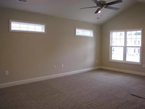 316 E Augusta Ave, Vinton, VA 24179 photo 8