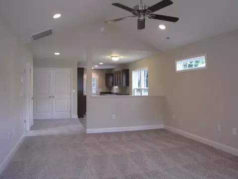 308 E Augusta Ave, Vinton, VA 24179 photo 6