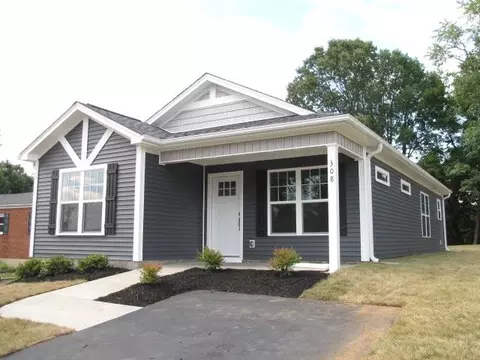 308 E Augusta Ave, Vinton, VA 24179 photo 2