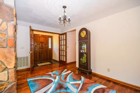 413 Brookledge Dr, Vinton, VA 24179 photo 11