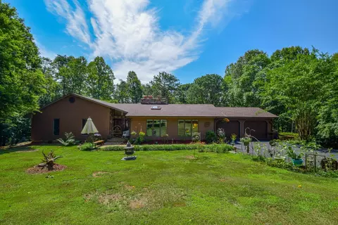 413 Brookledge Dr, Vinton, VA 24179 photo 1