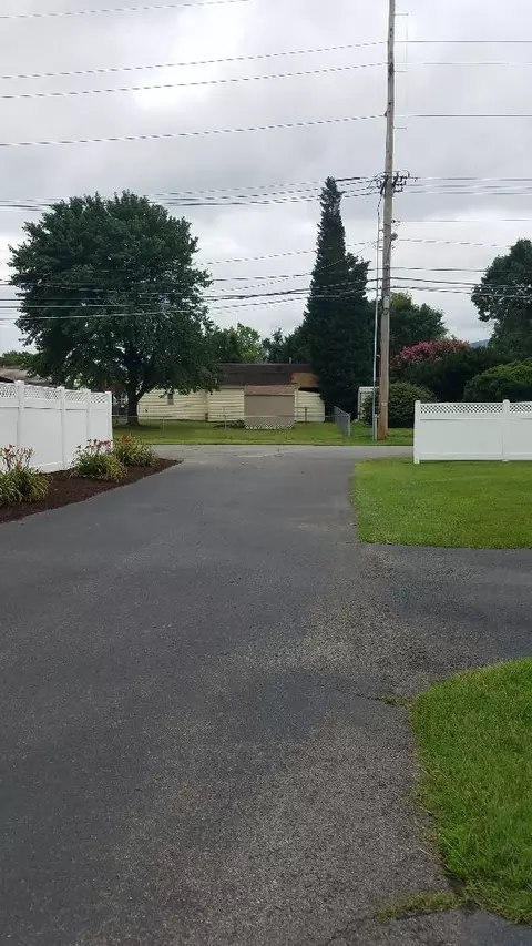 90 Maple St, Salem, VA 24153 photo 22