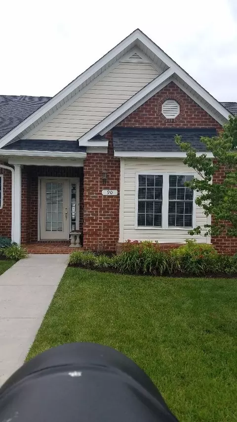 90 Maple St, Salem, VA 24153 photo 1