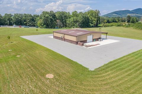 152 Smith Mountain Rd, Sandy Level, VA 24161 photo 6