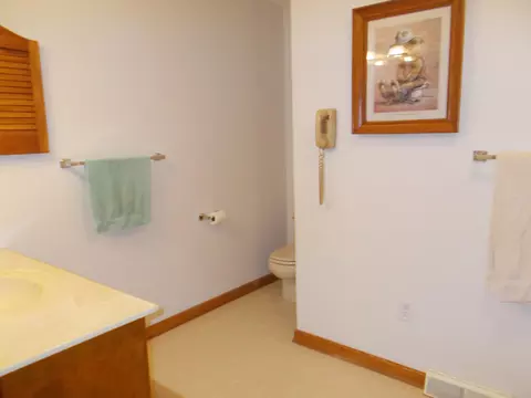 2220 Yorkshire Dr, Sandy Level, VA 24161 photo 5
