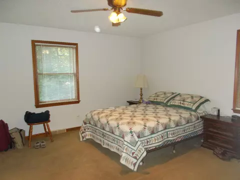 2220 Yorkshire Dr, Sandy Level, VA 24161 photo 6