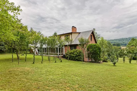 152 Back Draft Rd, Rockbridge Baths, VA 24473 photo 9