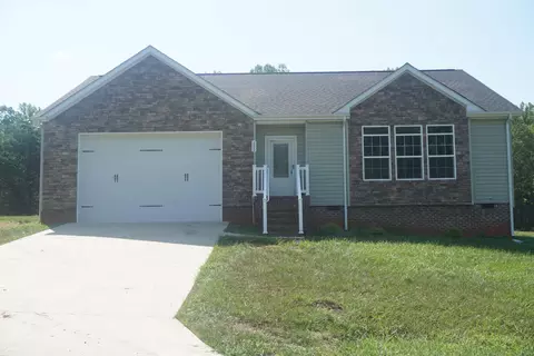 200 Indian Ridge Dr, Moneta, VA 24121 photo 1