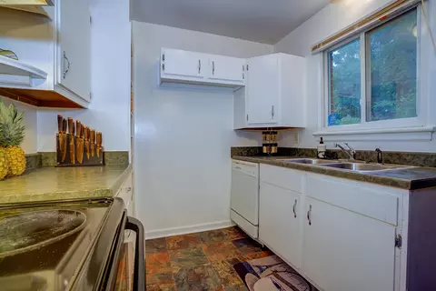 419 Eugene Dr NW, Roanoke, VA 24017 photo 4