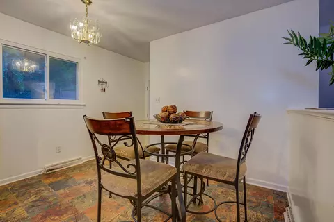 419 Eugene Dr NW, Roanoke, VA 24017 photo 5