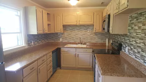 254 Shamrock Dr, Ridgeway, VA 24148 photo 3
