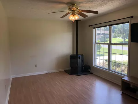 15 20th St, Buchanan, VA 24066 photo 3