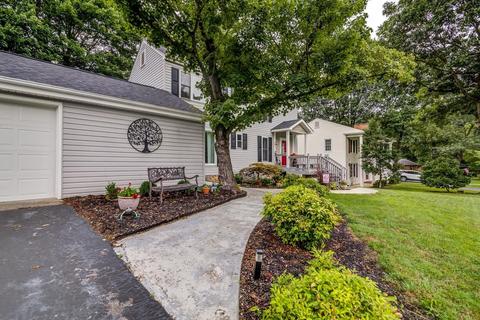 5310 Canoe Cir, Salem, VA 24153 photo 3