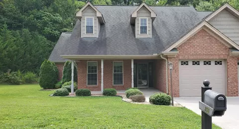 201 Laurel Ct, Stuart, VA 24171 photo 1