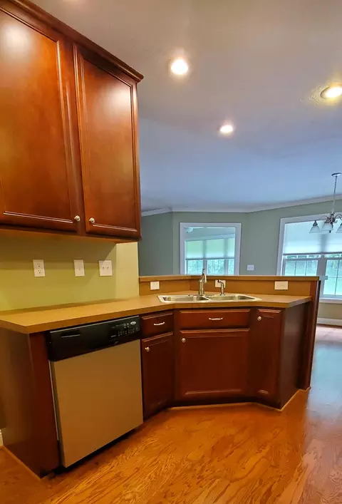 201 Laurel Ct, Stuart, VA 24171 photo 5