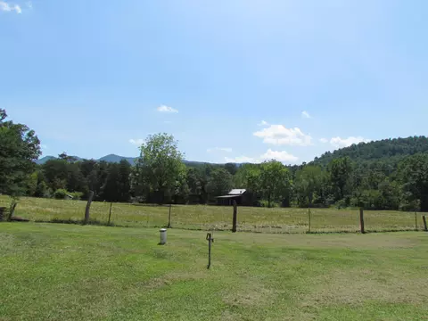571 Dagger Spring Rd, Eagle Rock, VA 24085 photo 16