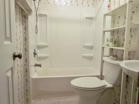 571 Dagger Spring Rd, Eagle Rock, VA 24085 photo 13