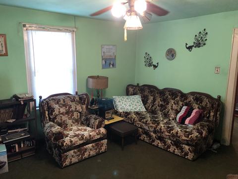 503 E Cherry St, Covington, VA 24426 photo 3