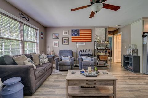 613 Gap Bridge Rd, Moneta, VA 24121 photo 6