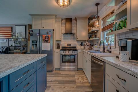613 Gap Bridge Rd, Moneta, VA 24121 photo 9