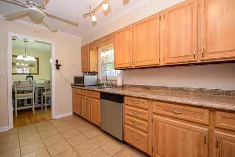 836 Peyton St, Roanoke, VA 24019 photo 10