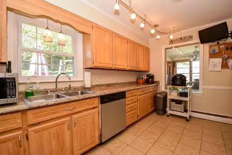 836 Peyton St, Roanoke, VA 24019 photo 8
