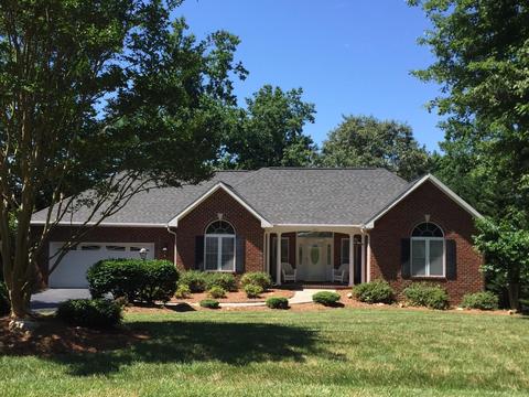 355 Cross Harbour Dr, Penhook, VA 24137 photo 1