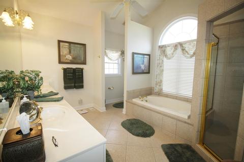 355 Cross Harbour Dr, Penhook, VA 24137 photo 17