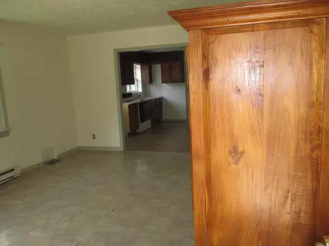 4714 Calloway St, Elliston, VA 24087 photo 6