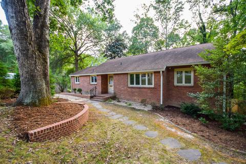 1247 Terrace Dr, Salem, VA 24153 photo 1