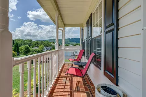 84 Eagle Rdg, Roanoke, VA 24012 photo 4