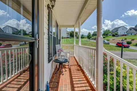 84 Eagle Rdg, Roanoke, VA 24012 photo 5