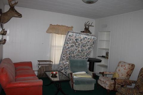 148 Boyd St, Buchanan, VA 24066 photo 4