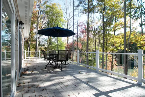 42 Windward Pointe Dr, Moneta, VA 24121 photo 21