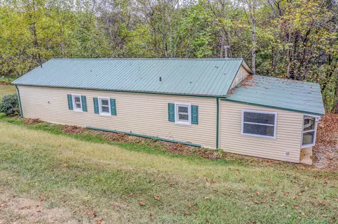 1576 Pineview Dr, Vinton, VA 24179 photo 4