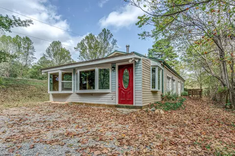 1576 Pineview Dr, Vinton, VA 24179 photo 2