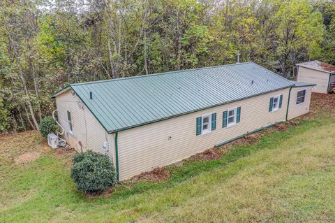 1576 Pineview Dr, Vinton, VA 24179 photo 38
