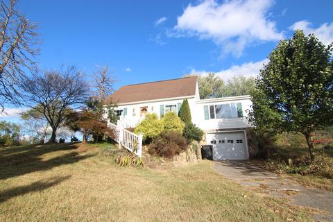 3837 Carson Rd, Roanoke, VA 24012 photo 1