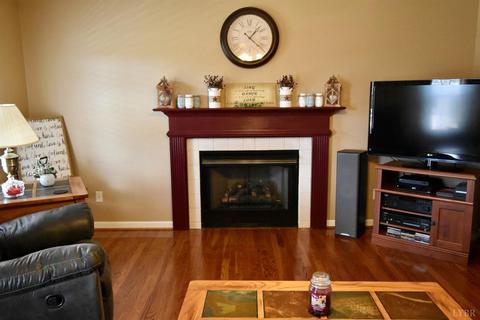 1086 Steeplechase Dr, Evington, VA 24550 photo 7