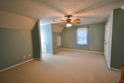 1086 Steeplechase Dr, Evington, VA 24550 photo 37