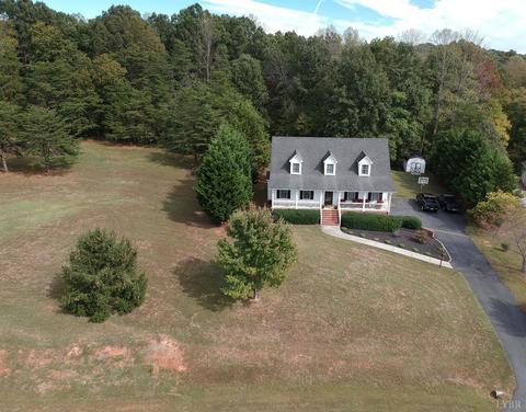 1086 Steeplechase Dr, Evington, VA 24550 photo 3